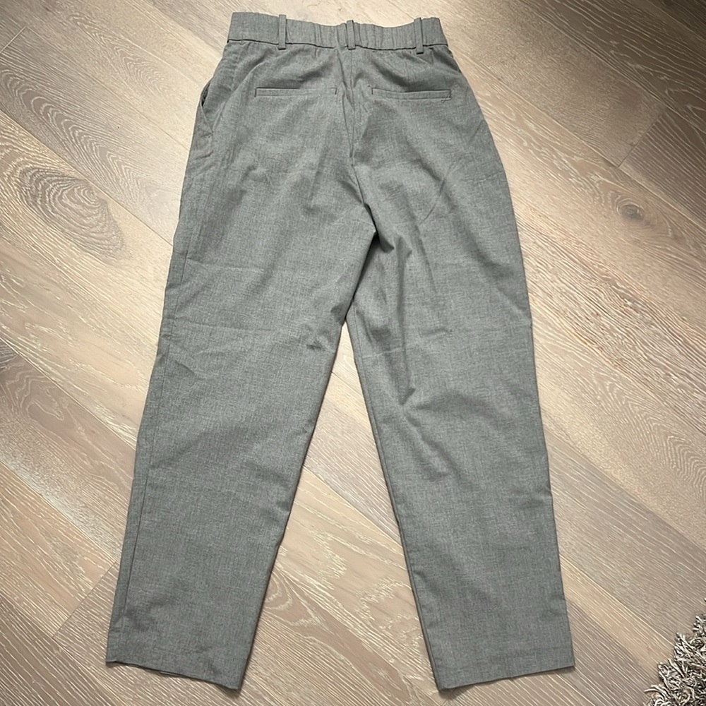 NWOT H&M Gray Trousers - Picture 5 of 6